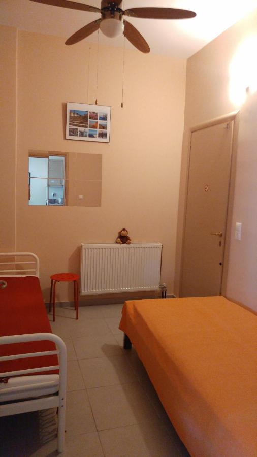 Family Apartment Derveni Exterior photo