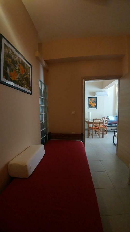 Family Apartment Derveni Exterior photo